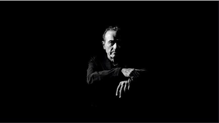 Hugh Cornwell Electric - the songwriter behind The Stranglers - Live