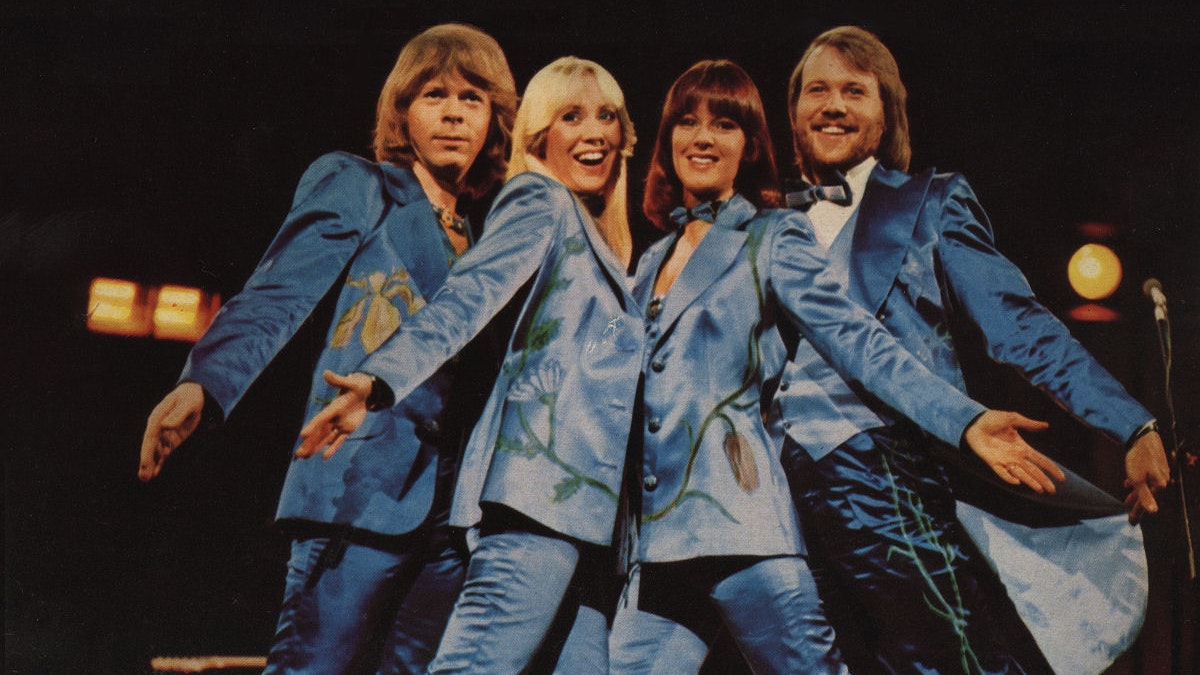 Gimme, Gimme, Gimme!  Abba After Midnight