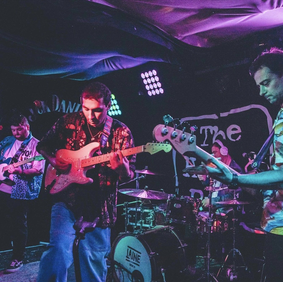 Fond of Rudy + Support