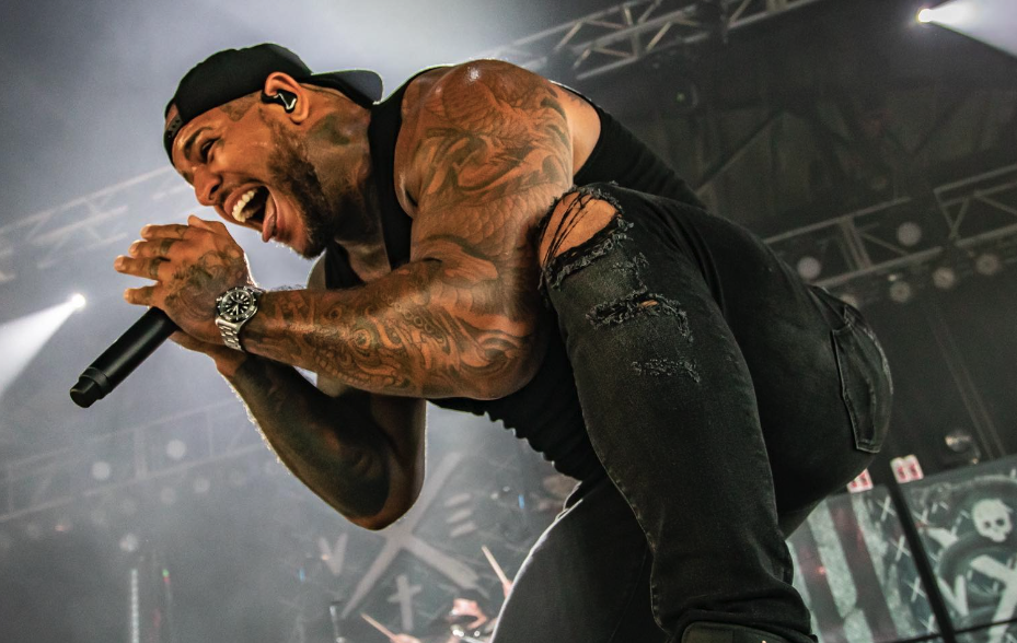 Tommy Vext