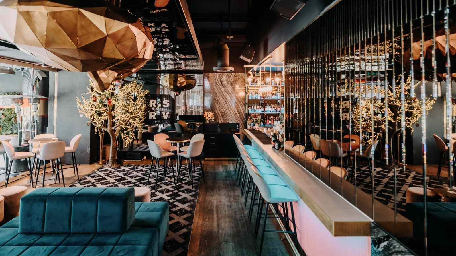 Thursday | Left Bank Melbourne (Over 30) | Southbank