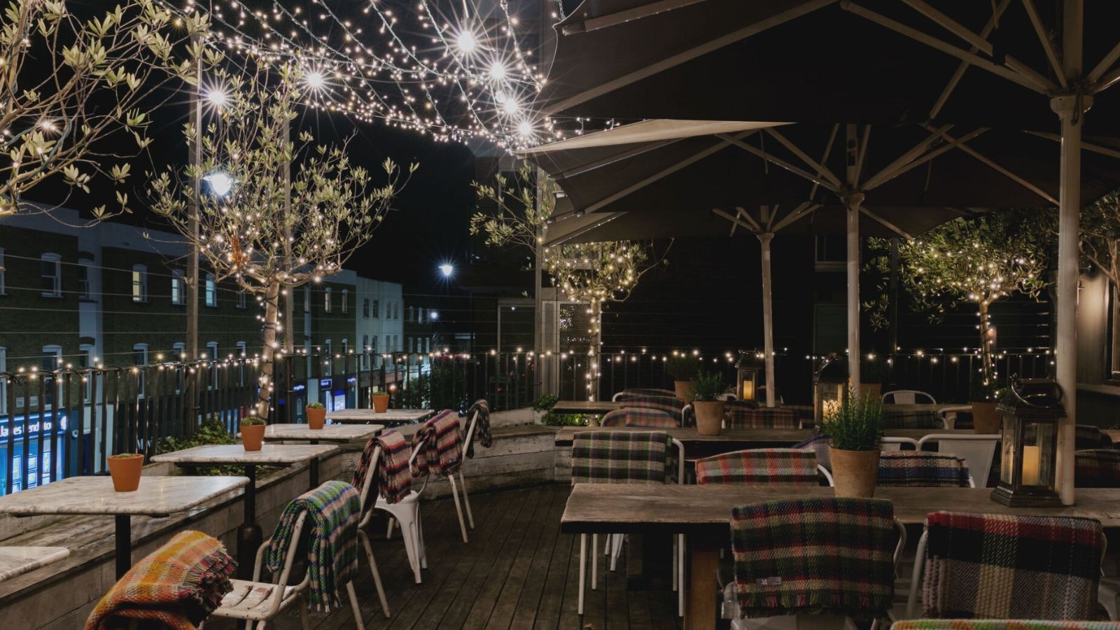Thursday | No.32 | Clapham