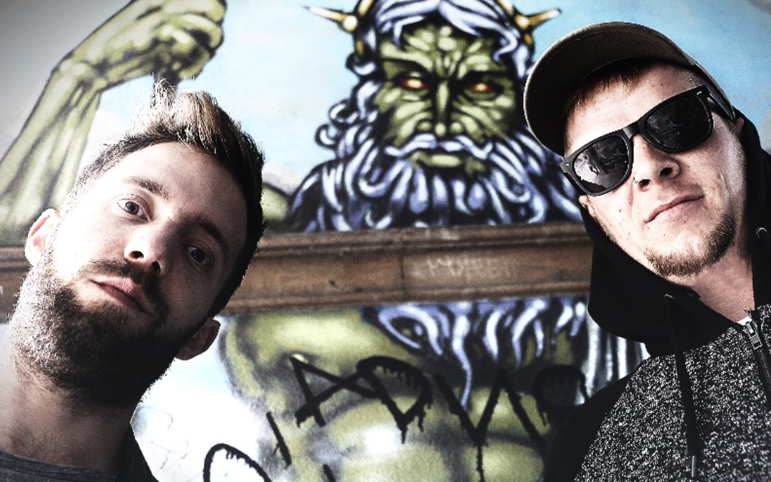 Showhawk Duo