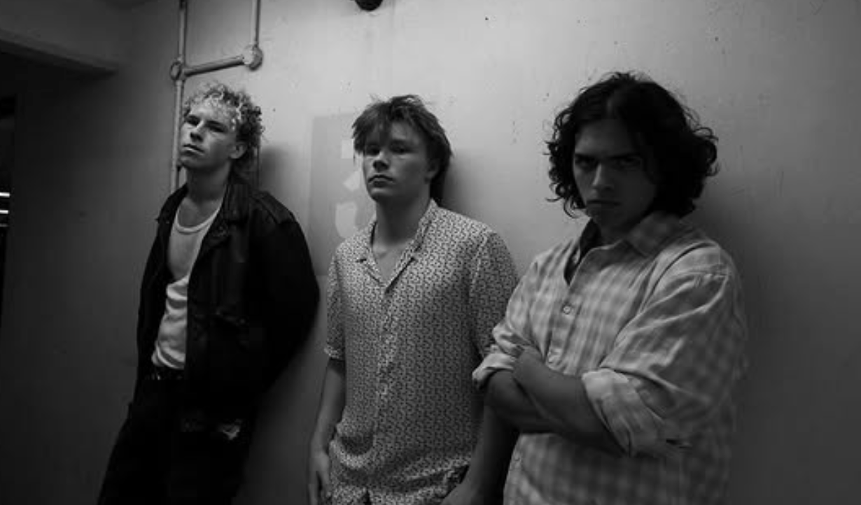 Bear Country + Dratmandu + Chey Taylor