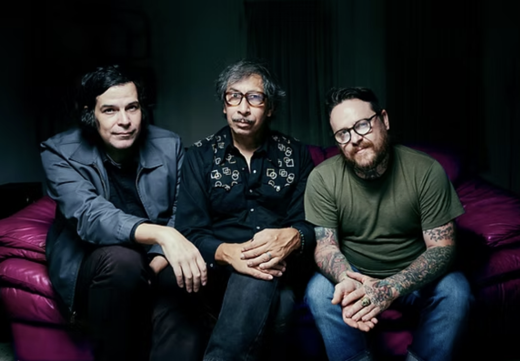 Kid Congo Powers and the Pink Monkey Bird