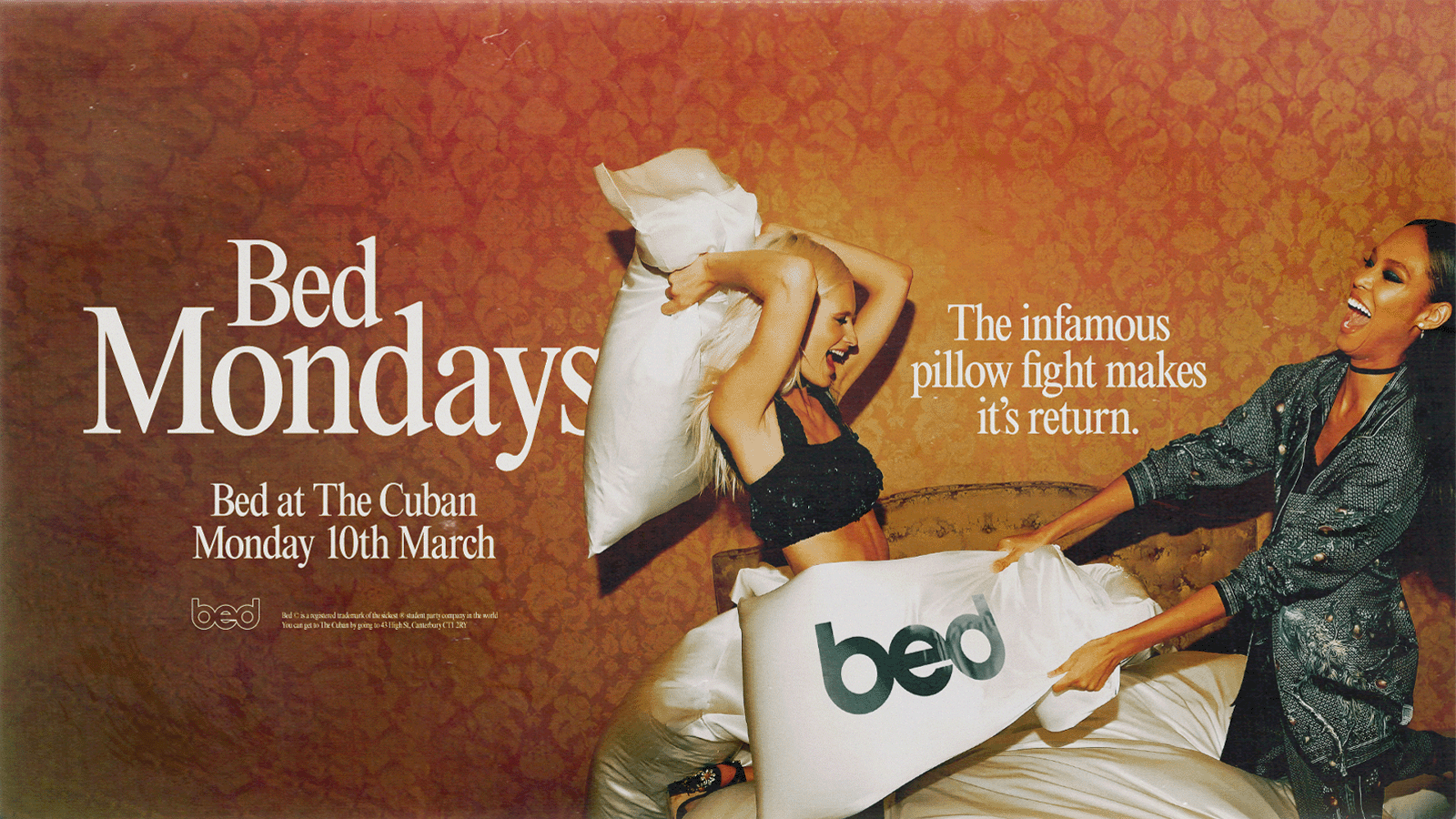Bed Mondays – Pillow Fight