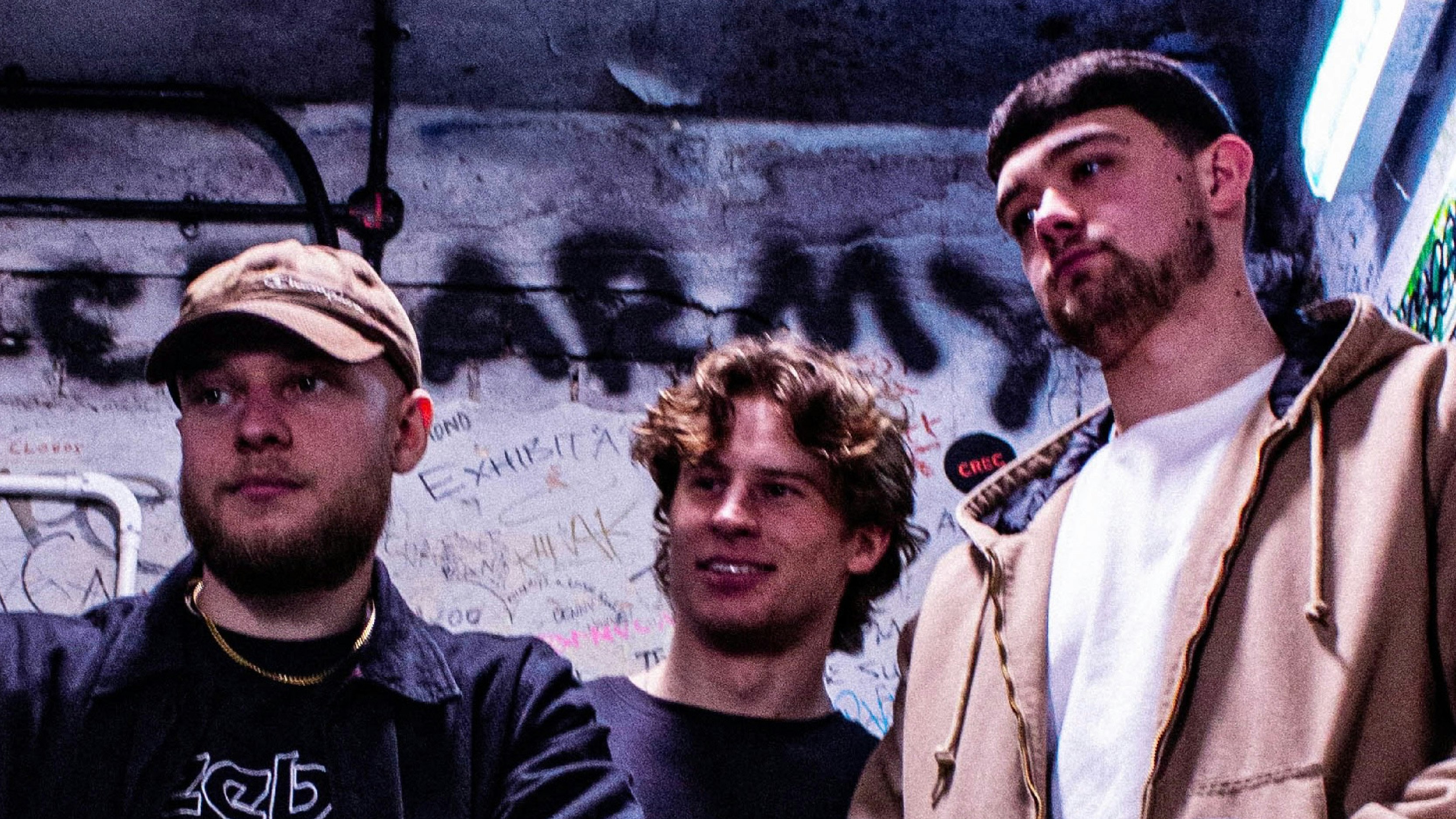 River Drive | Sheffield, Sidney & Matilda (Basement)