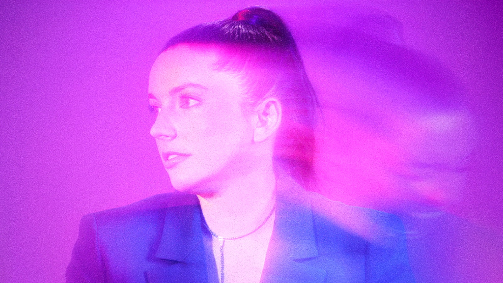 Blü Eyes | Manchester, Night & Day Café