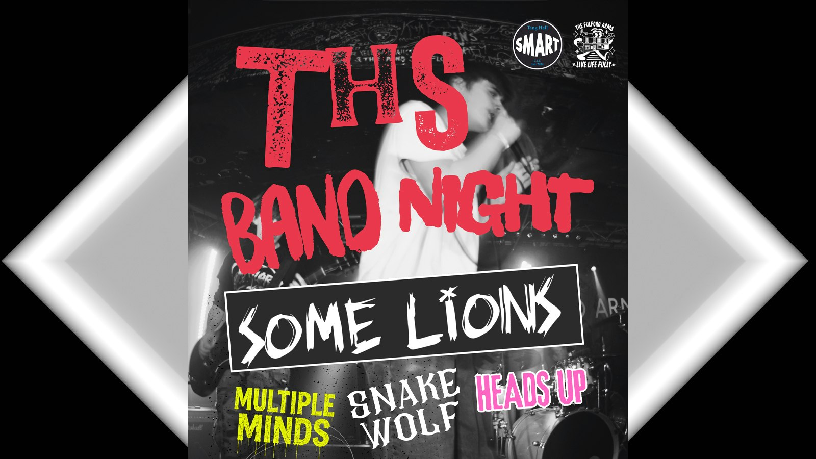 TANG HALL SMART BAND NIGHT