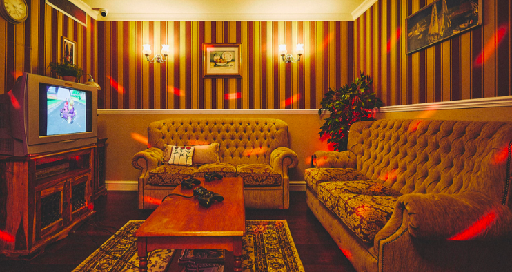 Anti Dating App Social – House Party – London