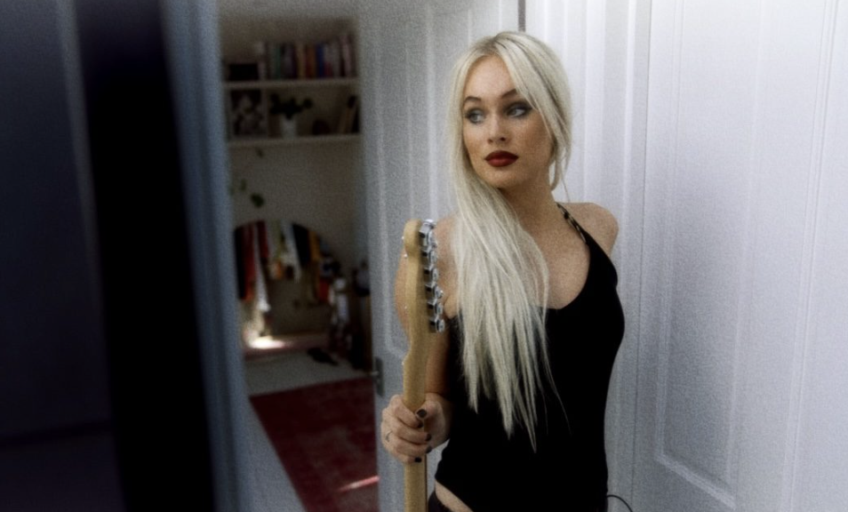 Sofia Ford + Daytura