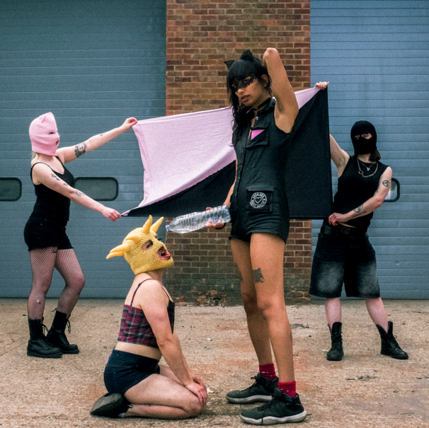 Ones 2 Watch: Floralis + Knuckle Draggers + DJGirlfag