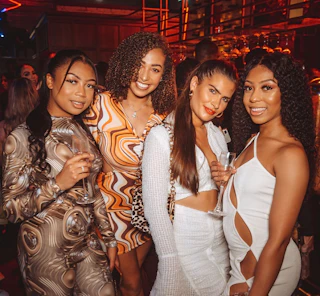 GROWN & SEXY Sunday Party