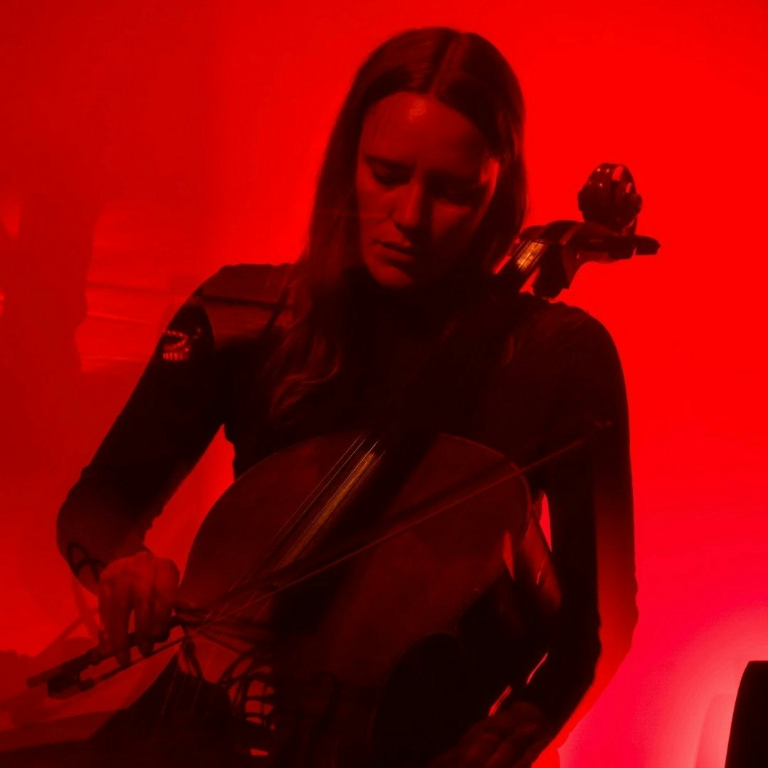 Leila Bordreuil w/Kepla