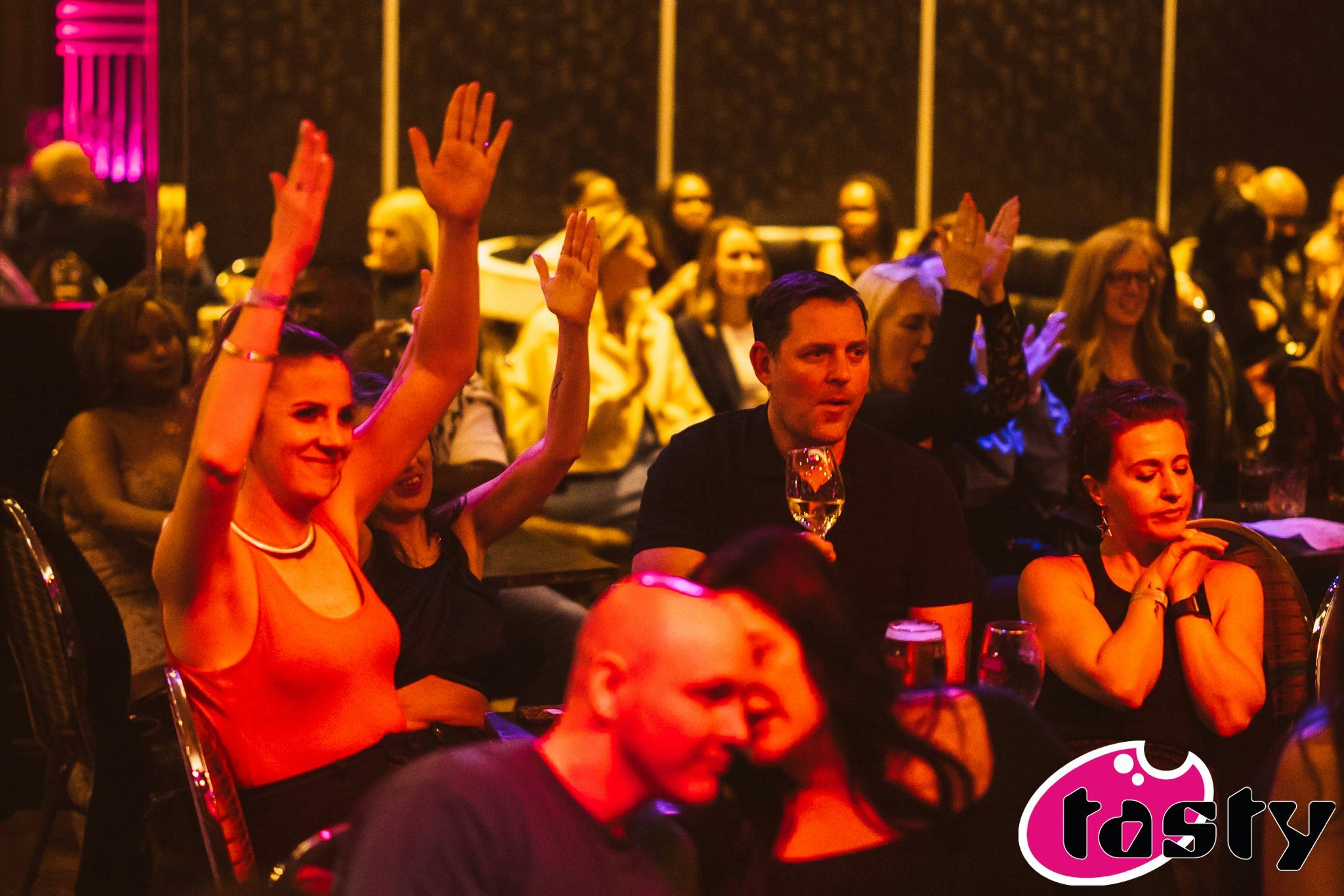 InnerCityComedy – Comedy + R&B/Reggae Night