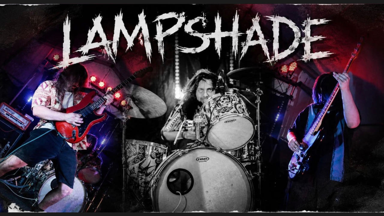 [FREE ENTRY] LAMPSHADE