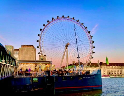 HELLO AUTUMN BOAT PARTY! MIX, MINGLE & GET SOCIAL! Upper & Inner DECK DJ! Stunning Views!