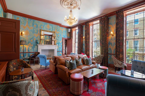BIG Singles Social at Home House Studio Members Club -All ages welcome!