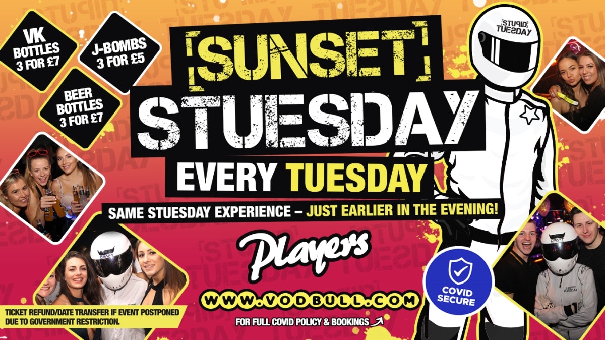 ? Stuesday x Christmas Party ?