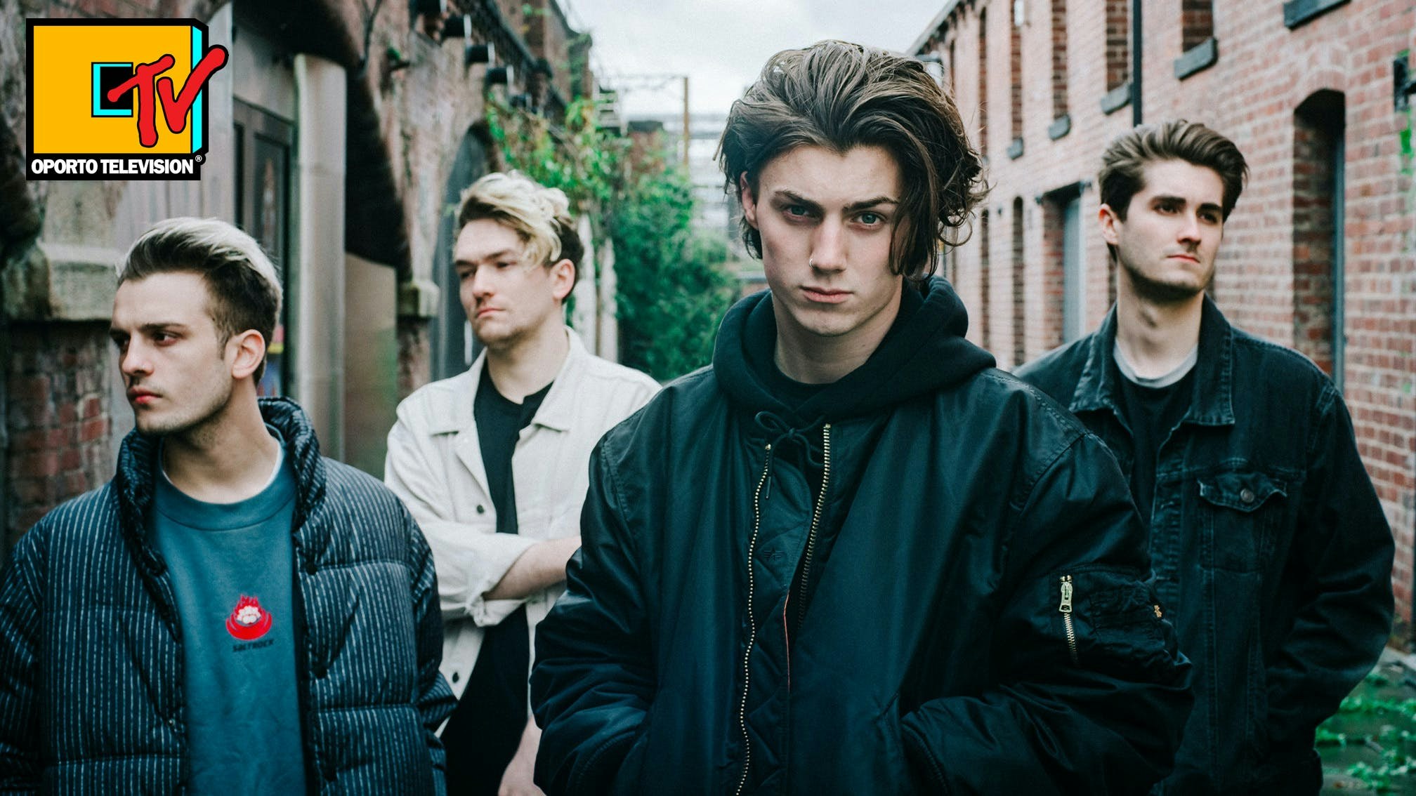 For You The Moon – Chalkpit live session premier on #OportoTV