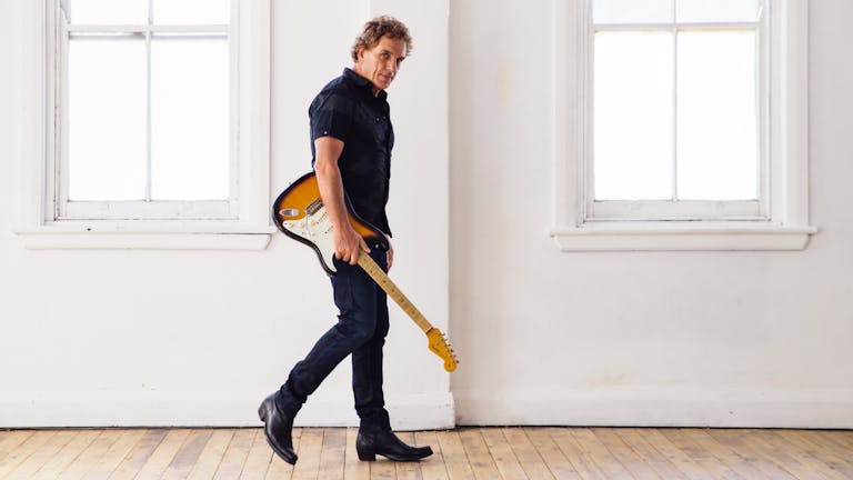 Ian Moss (Cold Chisel) - Moved to Retro