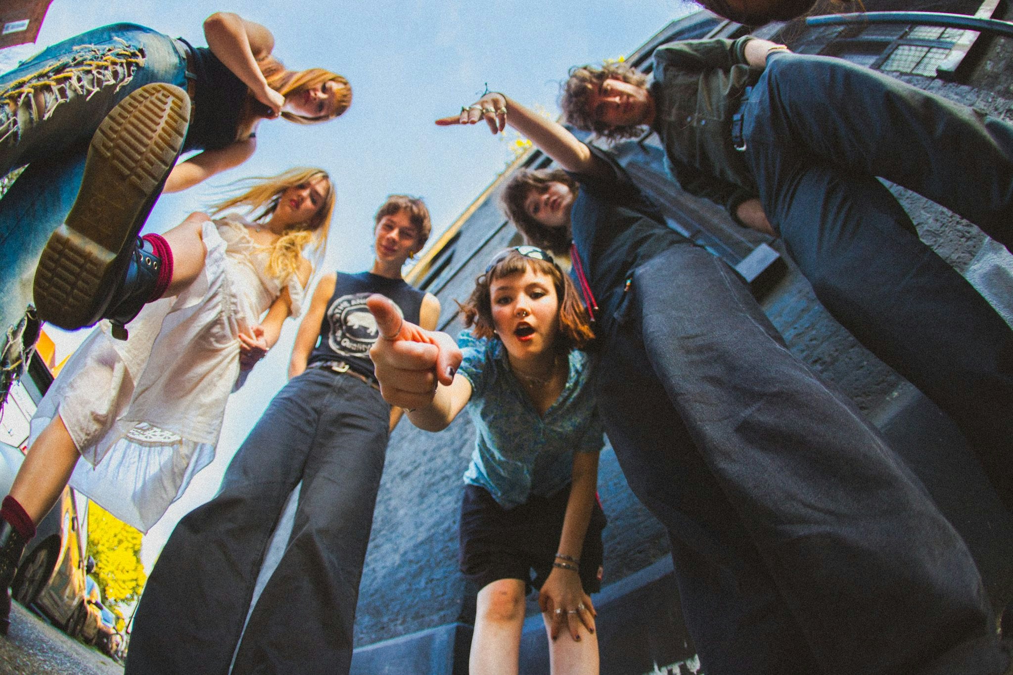 Man/Woman/Chainsaw + Ladylike + Van Zon